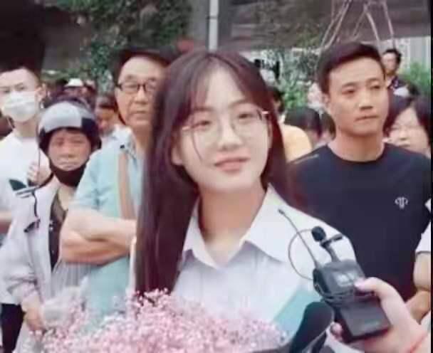 抖音搜索女明星是什么梗？搜索女明星梗的由来[多图]图片5